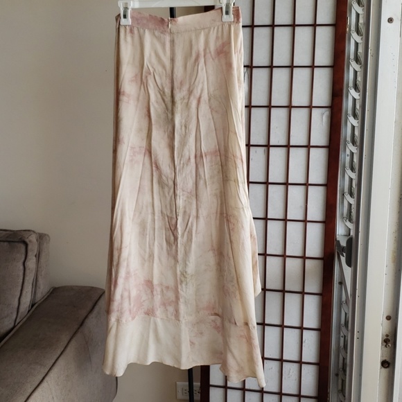 OnTwelve Tulip Maxi Skirt - Picture 6 of 6